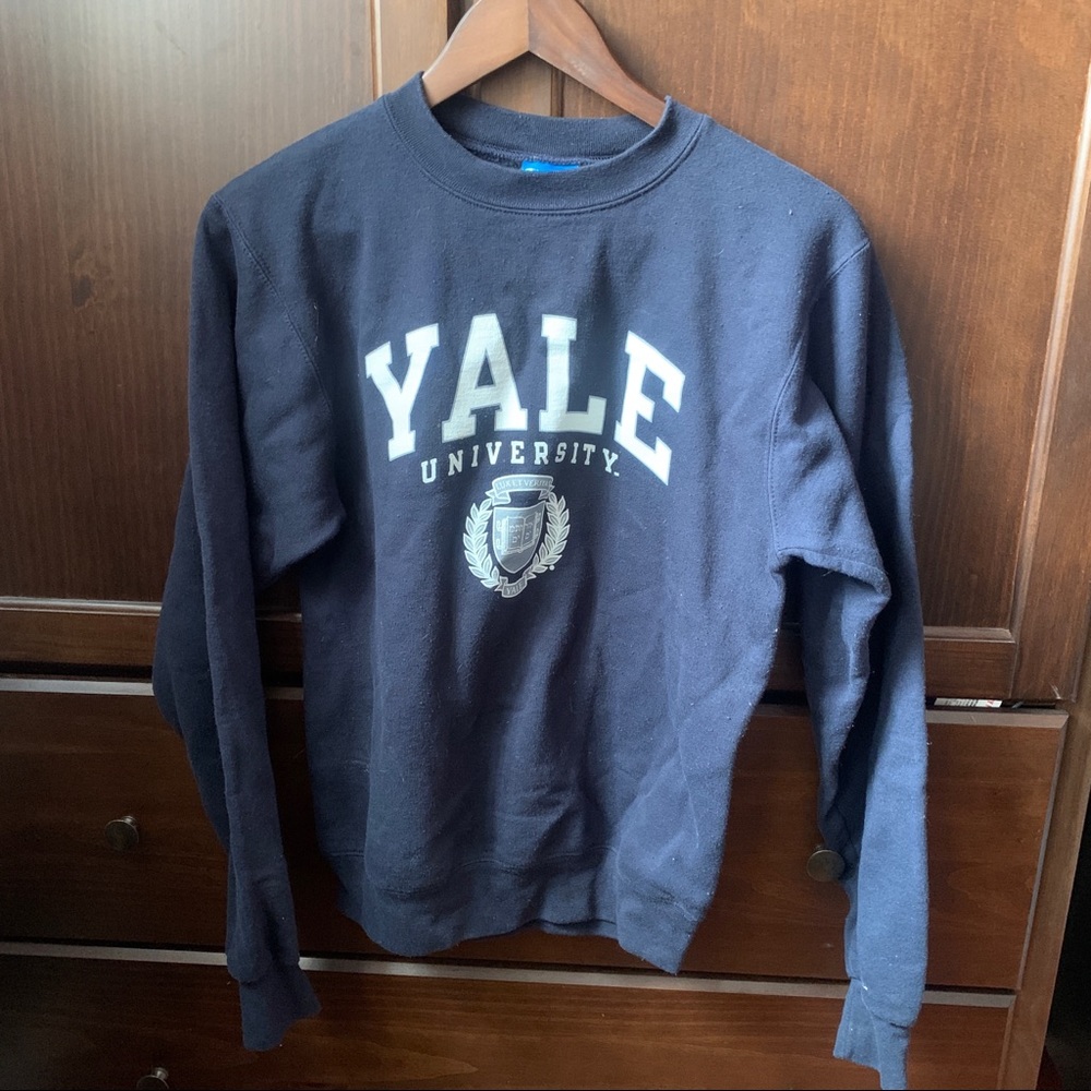 YALE UNIVERSITY SWEATSHIRT